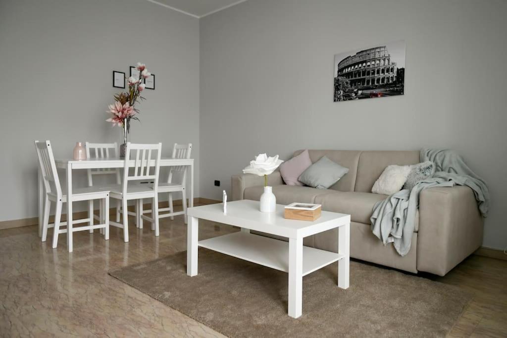 Peaceful Hideaway Apartment Rome Bagian luar foto